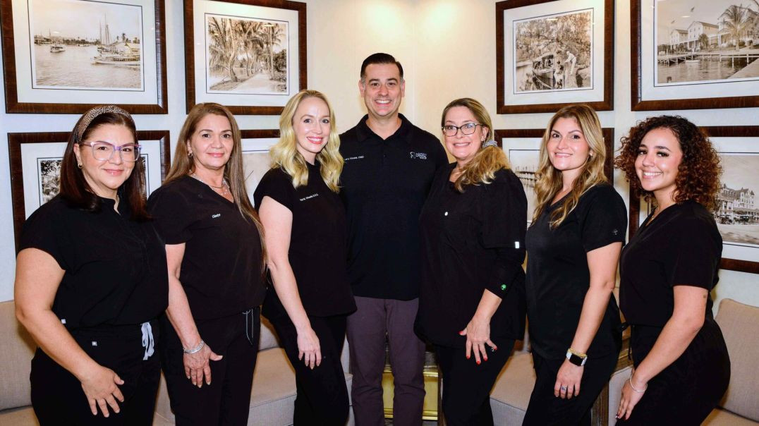⁣Floridian Dental Group : Professional Dentist in West Kendall, FL | 33193