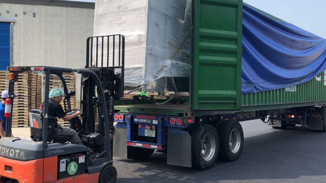 ⁣Truckin' Movers Corporation in Durham, NC