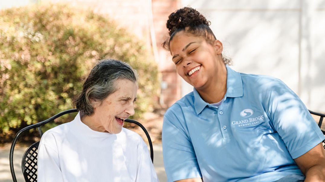 ⁣Grand Brook Memory Care Facilities in Carrollton, TX
